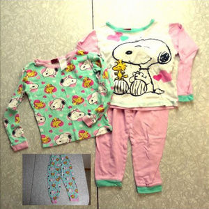 *2 Sets of Peanuts Snoopy Woodstock Pajamas PJs